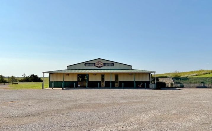 Pictures of Retail, Office property located at 25254 S Frontage Rd, Weatherford, OK 73096 for sales - image #1