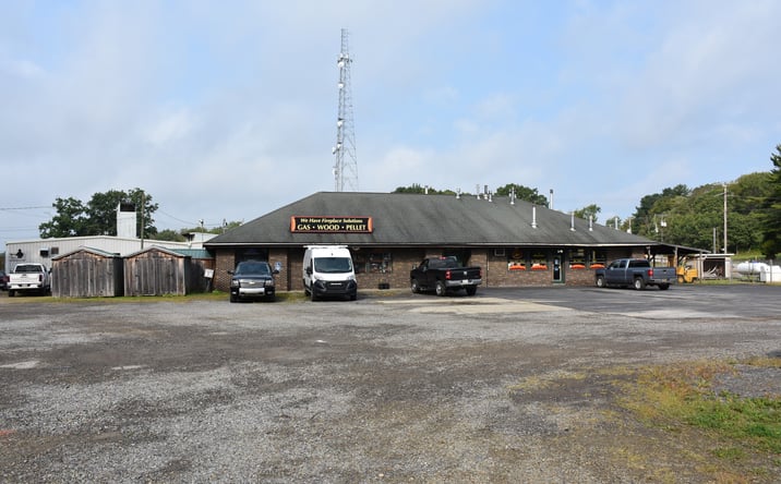 Pictures of Retail property located at 17275 Shreve Run Road, Pleasantville, PA 16341 for sales - image #1
