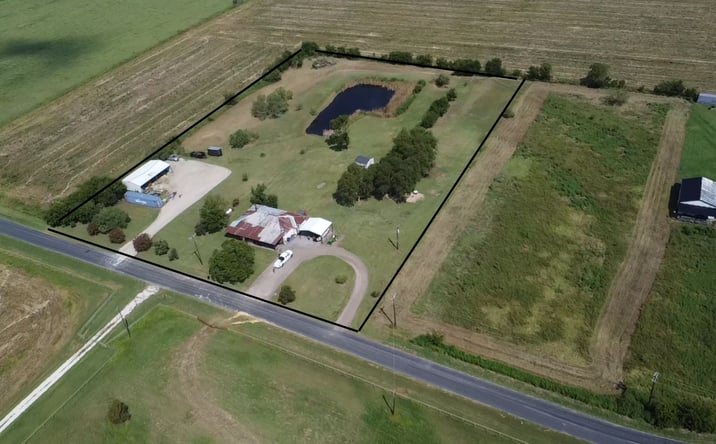 Pictures of Land property located at 4339 Southmayd Rd, Whitesboro, TX 76273 for sales - image #1