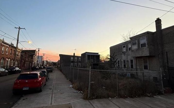 Pictures of Land property located at 800 W Venango St, Philadelphia, PA 19140 for sales - image #1