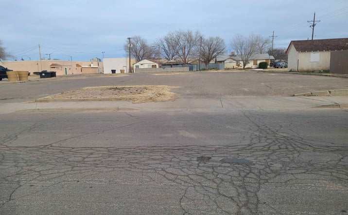 Pictures of Land property located at 103 N Delaware Ave Avenue, Roswell, NM 88201 for sales - image #1