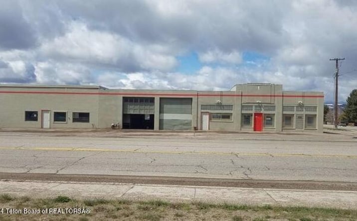 Pictures of Retail property located at 120 HWY 30, Cokeville, WY 83114 for sales - image #1