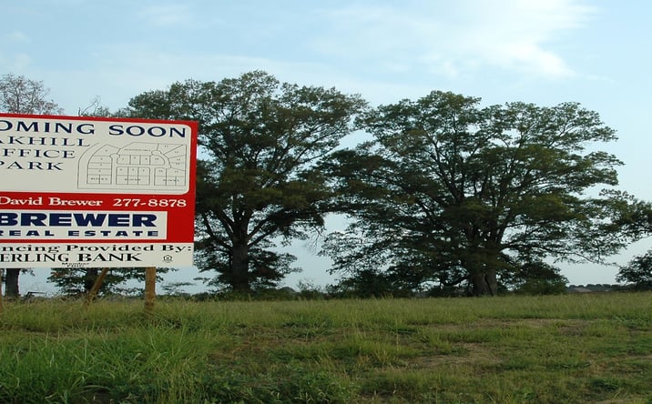 Pictures of Land property located at Berry Chase Place Lot 13, Montgomery, AL 36117 for sales - image #1
