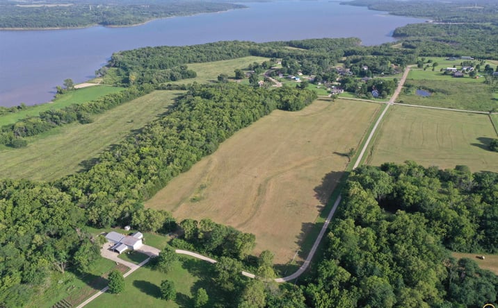 Pictures of Land property located at 1 Comanche RD, Meriden, KS 66512 for sales - image #1