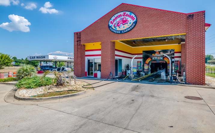 Pictures of Business for Sale, Retail, Special Purpose property located at 900 W South Blvd, Montgomery, AL 36105 for sales - image #1