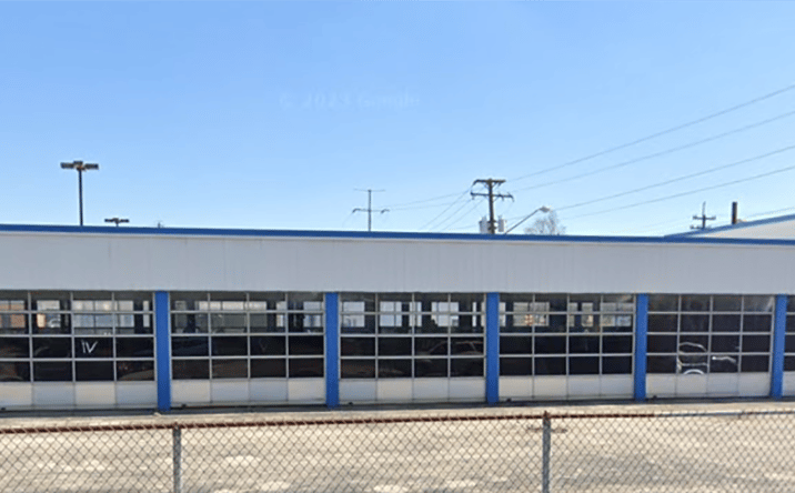 Pictures of Retail property located at 424 Broadway Ave, Bedford, OH 44146 for sales - image #1