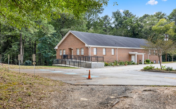 Pictures of Special Purpose property located at 4211 Flat Shoals Pkwy, Decatur, GA 30034 for sales - image #1