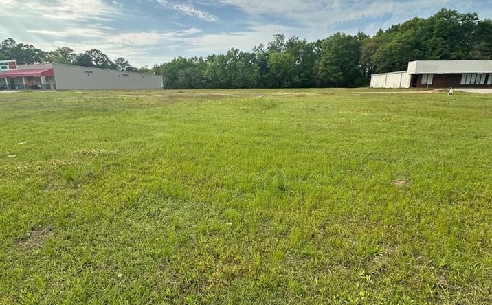 Pictures of Land property located at W Front St, Evergreen, AL 36401 for sales - image #1