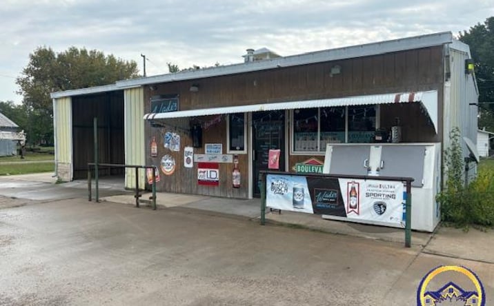 Pictures of Retail property located at 419 Main ST, Americus, KS 66835 for sales - image #1