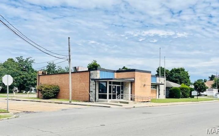 Pictures of Office property located at 202 S Kingshighway Street, Sikeston, MO 63801 for sales - image #1