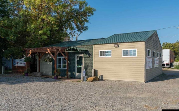 Pictures of Business for Sale, Retail property located at 204 1st Avenue, Pemberton, MN 56078 for sales - image #1