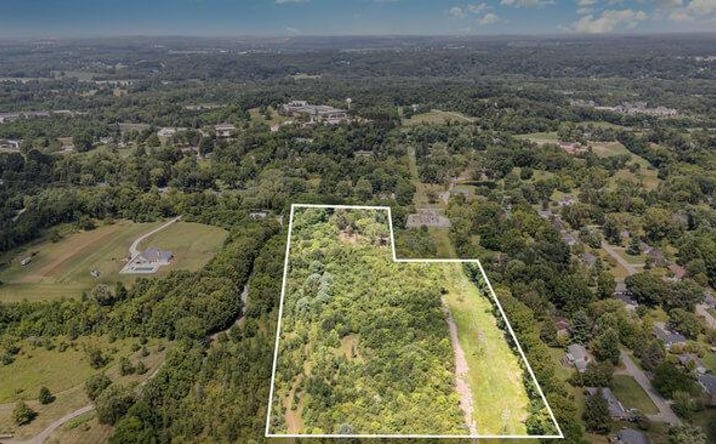 Pictures of Land property located at 2751 Silver Street #Lot #1, Granville, OH 43023 for sales - image #1