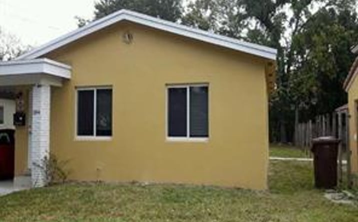 Pictures of Office property located at 1844 SE 1st Ave, Fort Lauderdale, FL 33316 for sales - image #1