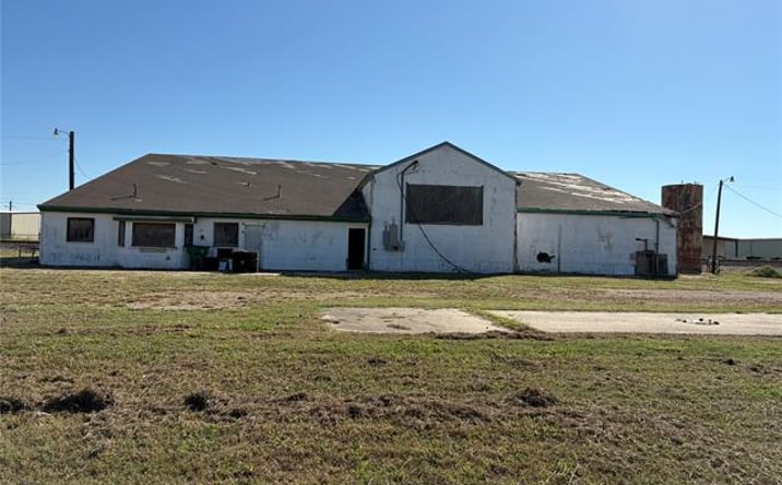 Pictures of Industrial property located at 101 N 1st Street, Sanger, TX 76266 for sales - image #1