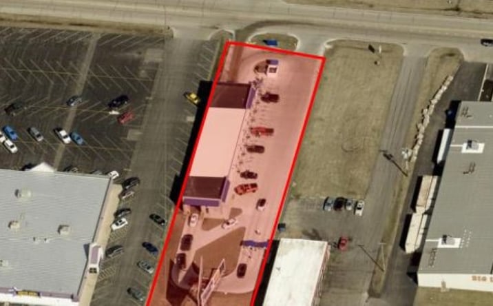 Pictures of Retail, Special Purpose property located at 4234 Mahoney Dr, Peru, IL 61354 for sales - image #1