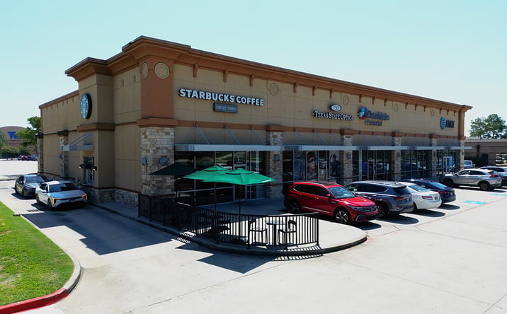 Pictures of Retail property located at 19752 North Fwy, Spring, TX 77373 for sales - image #1