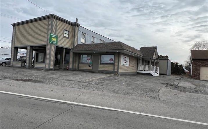Pictures of Multifamily property located at 1416 Wilmington Rd, New Castle, PA 16105 for sales - image #1