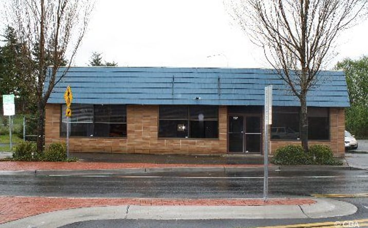 Pictures of Retail property located at 442 Peace Portal Dr, Blaine, WA 98230 for sales - image #1