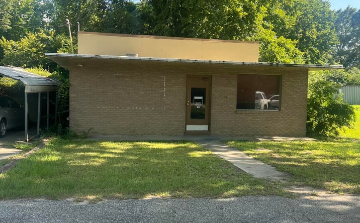 Pictures of Industrial, Retail property located at 30 S Pike E, Sumter, SC 29150 for sales - image #1