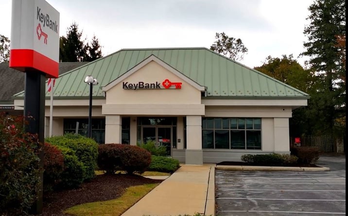 Pictures of Retail, Office, Mixed Use property located at 414 Lancaster Ave, Devon, PA 19333 for sales - image #1