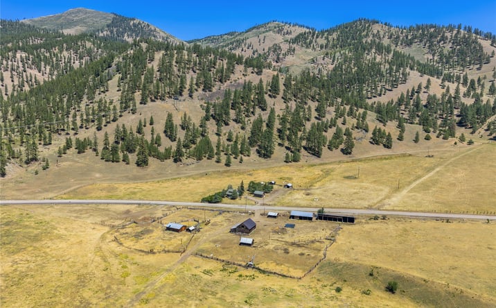 Pictures of Land property located at 31022 Beavertail Road, CLINTON, MT 59825 for sales - image #1