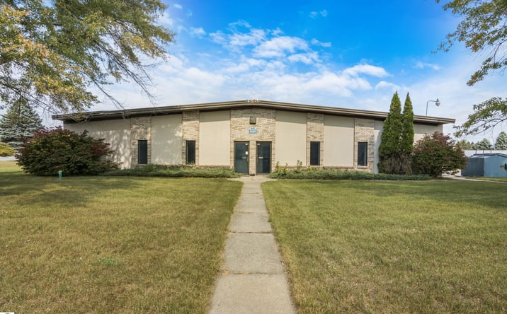 Pictures of Industrial property located at 926 Frisbee Drive, Cadillac, MI 49601 for sales - image #1