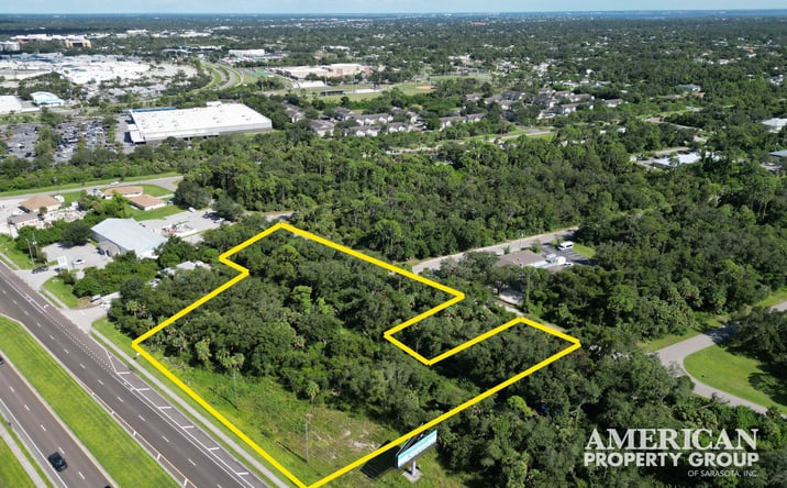 Pictures of Land property located at 1390 El Jobean Rd, Port Charlotte, FL 33948 for sales - image #1