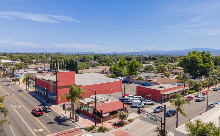 Pictures of Retail property located at 1947 S Main St, Santa Ana, CA 92707 for sales - image #1