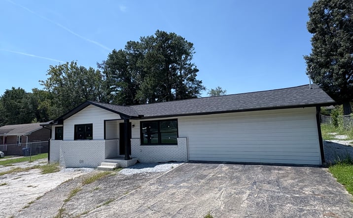 Pictures of Office, Retail, Special Purpose property located at 899 Grayson Hwy,, lawrenceville, GA 30046 for sales - image #1