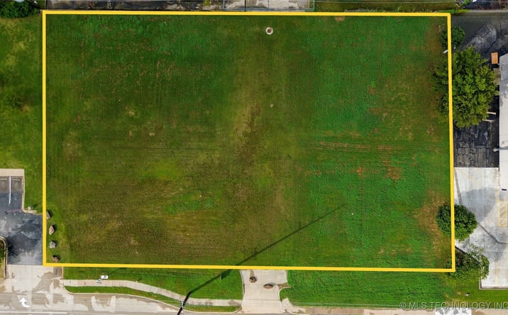 Pictures of Land property located at 11329 E 61st Street, Tulsa, OK 74112 for sales - image #1