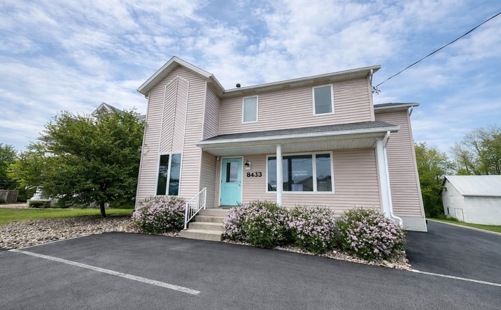 Pictures of Retail property located at 8433 Cleveland Ave NW, North Canton, OH 44720 for sales - image #1