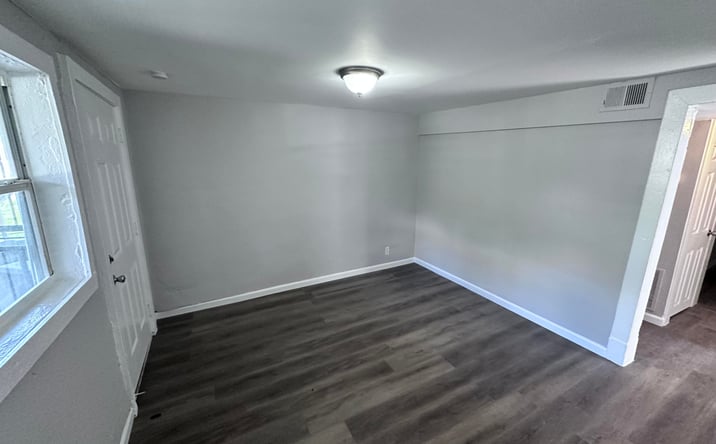 Pictures of Multifamily property located at 1567 6TH Street, Jacksonville, FL 32209 for sales - image #1