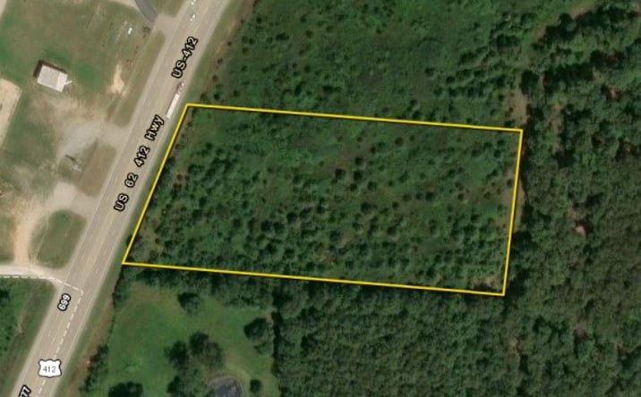 Pictures of Land property located at Hwy 62/412, Ash Flat, AR 72513 for sales - image #1
