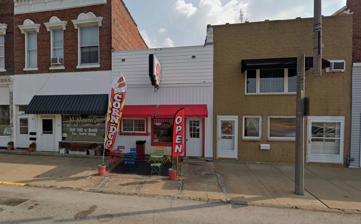 Pictures of Office, Retail property located at 234 E Main St, Knoxville, IL 61448 for sales - image #1