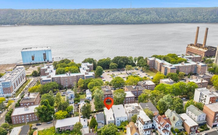 Pictures of Multifamily property located at 288 Woodworth Ave, Yonkers, NY 10701 for sales - image #1
