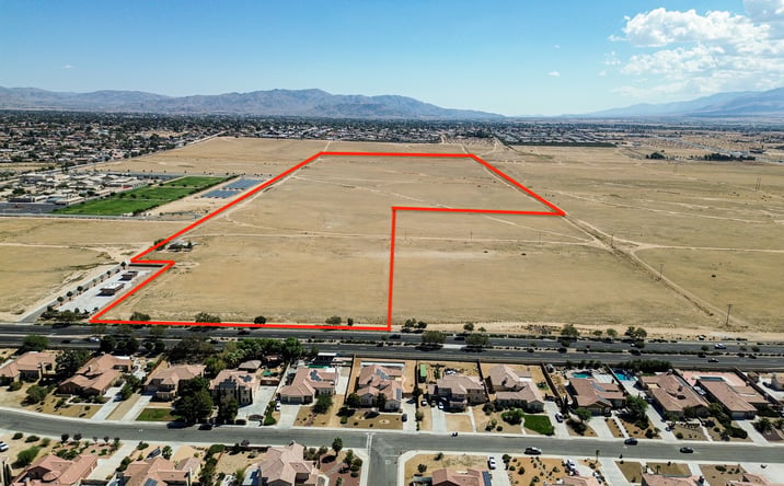 Pictures of Land property located at 0 Apple Valley Rd., Apple Valley, CA 92308 for sales - image #1