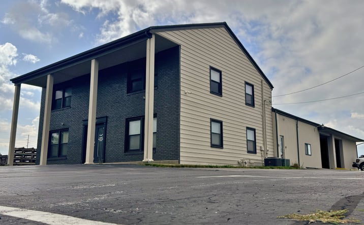 Pictures of Office, Industrial, Mixed Use property located at 2230 W Coliseum Blvd, Fort Wayne, IN 46808 for sales - image #1