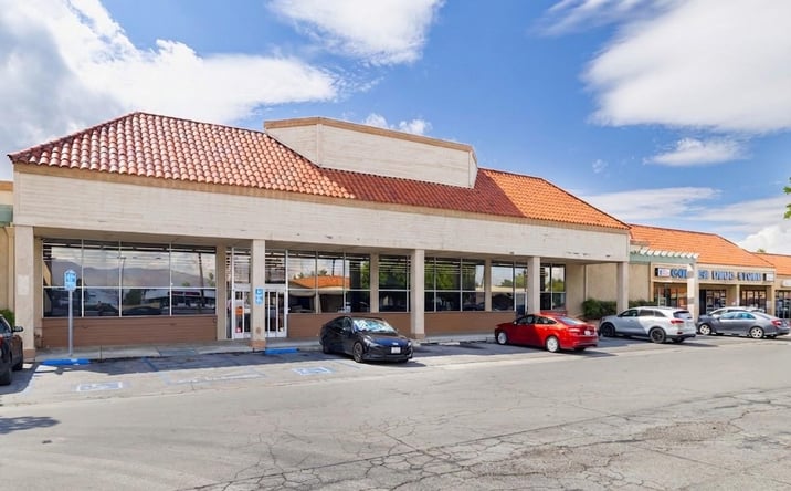 Pictures of Retail property located at 2087-2093 E Florida Ave, Hemet, CA 92544 for sales - image #1