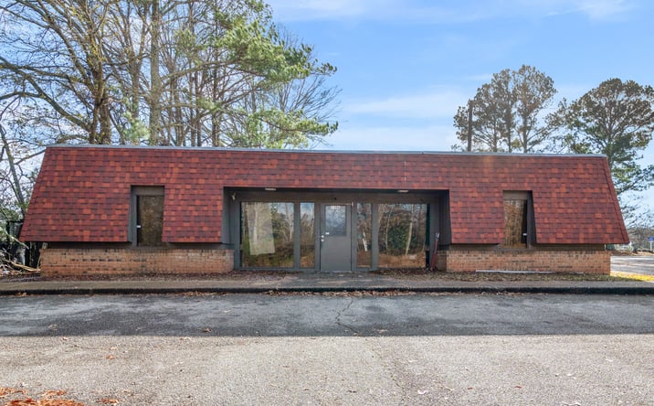 Pictures of Special Purpose property located at 1306 W Solomon Street, Griffin, GA 30223 for sales - image #1