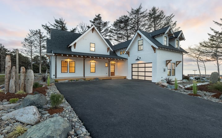 Pictures of Multifamily property located at 1938 NW 40th St, Lincoln City, OR 97367 for sales - image #1