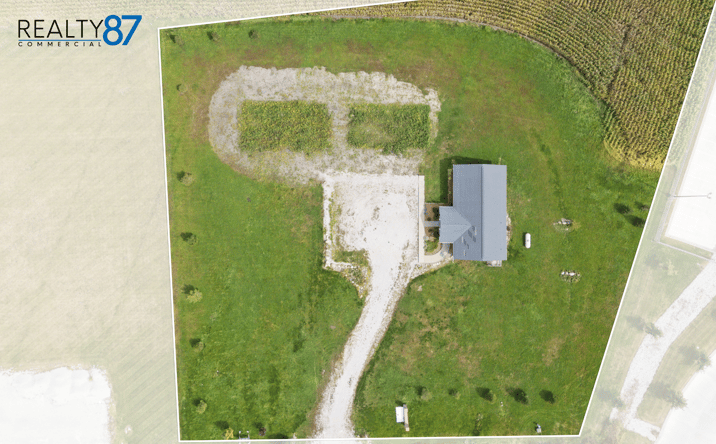 Pictures of Industrial property located at 5358 Hutton Dr, Urbana, IA 52345 for sales - image #1