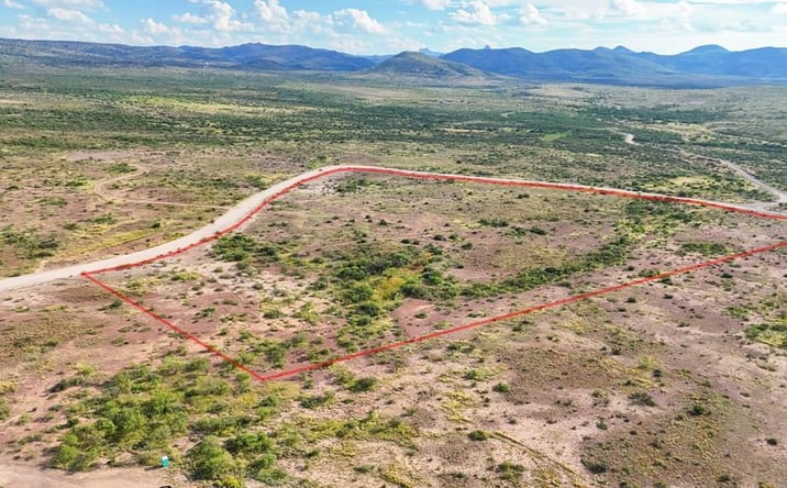 Pictures of Land property located at 28 High Lonesome, Alpine, TX 79830 for sales - image #1