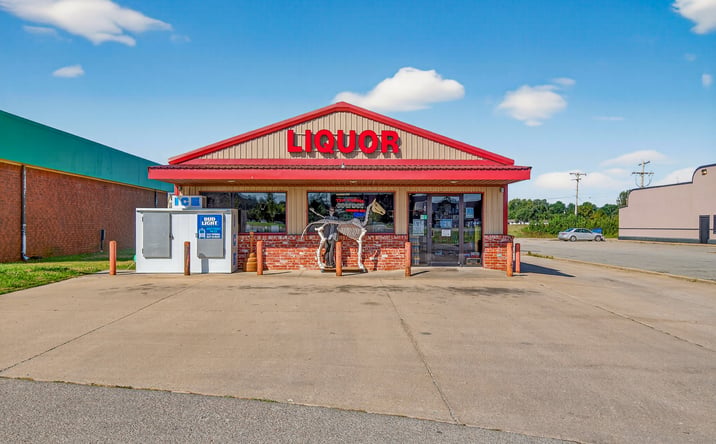 Pictures of Retail property located at 1199 John Dahl Avenue, Pawhuska, OK 74056 for sales - image #1