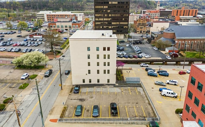 Pictures of Office property located at 601 Avery St, Parkersburg, WV 26101 for sales - image #1