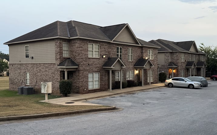 Pictures of Multifamily property located at 2925 Hargrove E Rd, Tuscaloosa, AL 35405 for sales - image #1