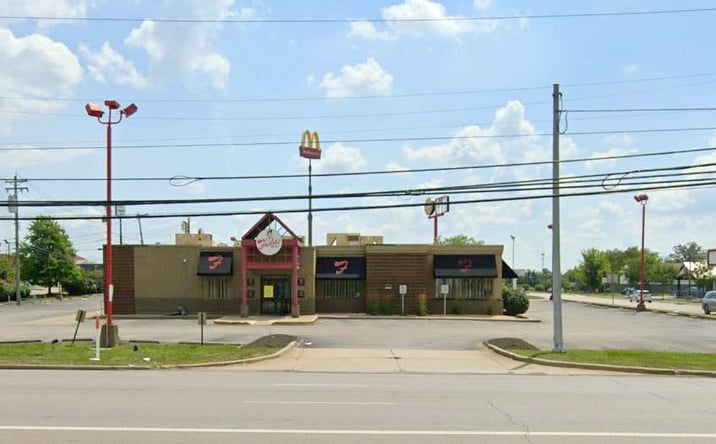 Pictures of Retail property located at 12150 Mason Montgomery Rd, Cincinnati, OH 45249 for sales - image #1