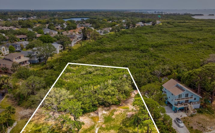 Pictures of Land property located at Seabreeze Dr, Tarpon Springs, FL 34689 for sales - image #1