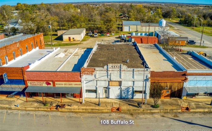Pictures of Industrial property located at 108 Buffalo, Caddo, OK 74729 for sales - image #1