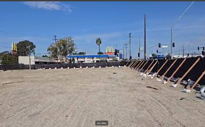 Pictures of Land property located at 8143-8175 N San Fernando Rd, Sun Valley, CA 91352 for sales - image #1