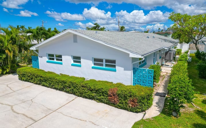 Pictures of Land, Multifamily property located at 11295 1st St E, Treasure Island, FL 33706 for sales - image #1
